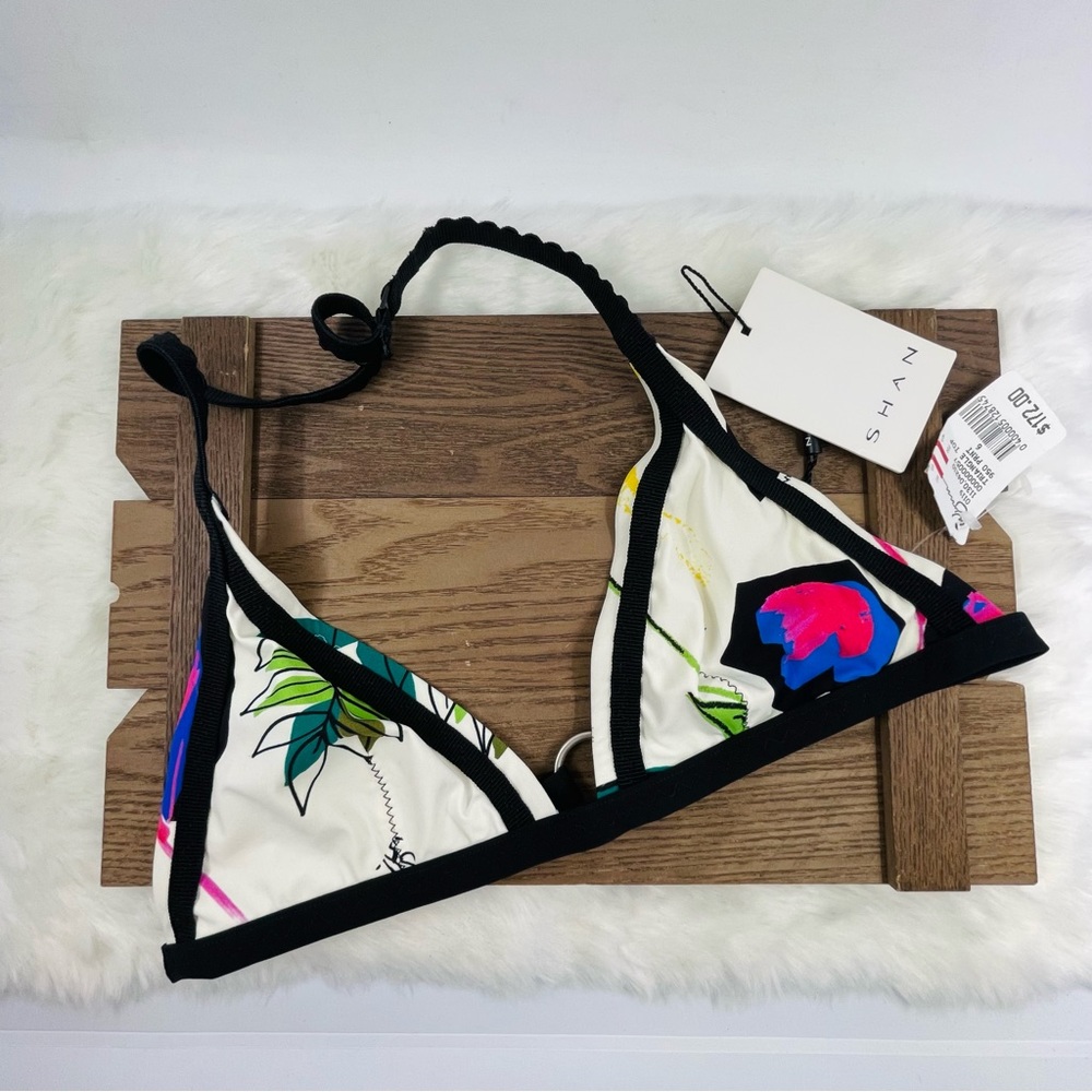 SHAN Triangle Bikini Top